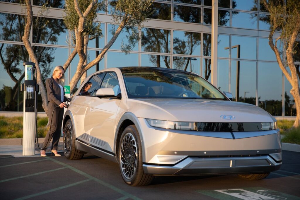 2023 IONIQ 5 Exterior Passenger Side Front Angle while Charging